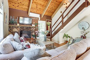 Home w/ 2 Decks - 2 Mi to Lake Gregory Dog Park!