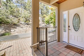 4 Mi to Snow Valley Mountain: Quiet Nature Escape!