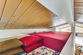 4 Mi to Snow Valley Mountain: Quiet Nature Escape!