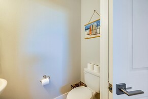 River & Marina View: Hammond Townhome w/ Hot Tub