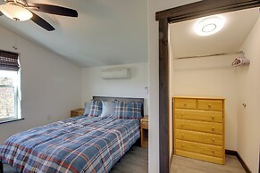 Mtn-view Gem w/ Grill: 2 Mi to Dtwn Livingston