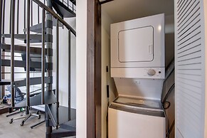 Mtn-view Gem w/ Grill: 2 Mi to Dtwn Livingston