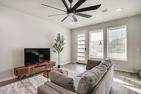 Pets Welcome: Newly Built Abode in Canyon!