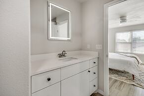 Pets Welcome: Newly Built Abode in Canyon!