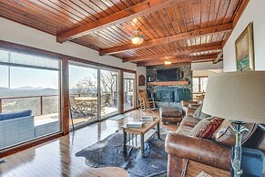Mountain-view Home w/ Deck & Grill in Dahlonega
