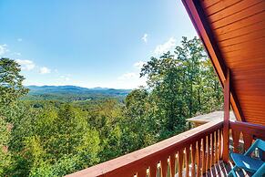 Mountain-view Home w/ Deck & Grill in Dahlonega