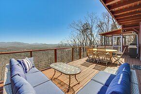 Mountain-view Home w/ Deck & Grill in Dahlonega
