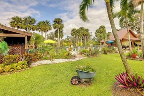Steps to Lake Okeechobee: Cabin w/ Pool Access!