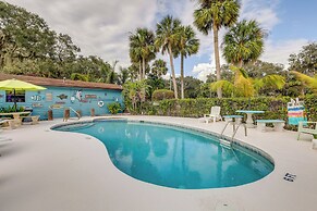 Steps to Lake Okeechobee: Cabin w/ Pool Access!