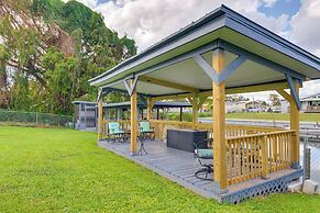 2 Mi to Lake Okeechobee: Waterfront Home w/ Deck!