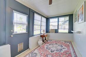 2 Mi to Lake Okeechobee: Waterfront Home w/ Deck!