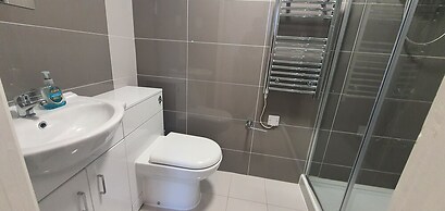 Luxury Spacious Flat in Leicester
