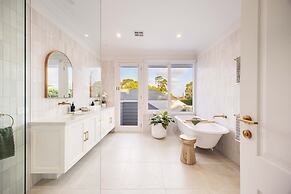 La Casa Bella Pool Spa Sauna