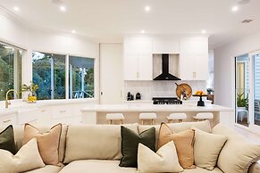 La Casa Bella Pool Spa Sauna