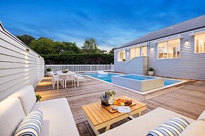 La Casa Bella Pool Spa Sauna