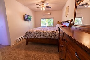 Fairway Cabin 3 Bedroom Home