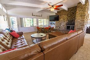 Fairway Cabin 3 Bedroom Home