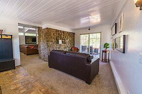 Fairway Cabin 3 Bedroom Home