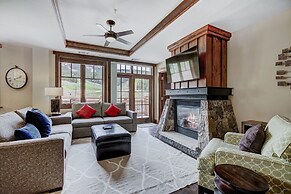 Luxury 4 Bedroom Condo on Peak 8 4 Condo