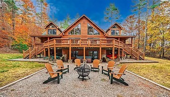 Perley Pond Lodge Limit 14 4 Bedroom Villa