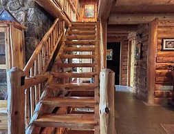 Perley Pond Lodge Limit 14 4 Bedroom Villa