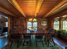 Perley Pond Lodge Limit 14 4 Bedroom Villa