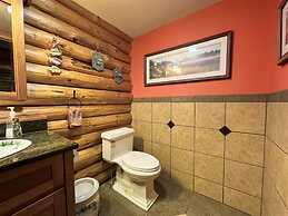Perley Pond Lodge Limit 14 4 Bedroom Villa