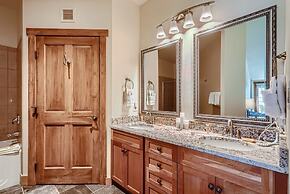 2301 Red Hawk Lodge 2 Bedroom Condo