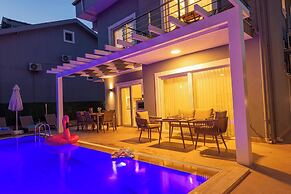 Close to Oludeniz 5 Bedroom Villa