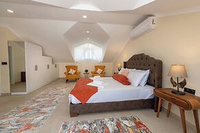 Close to Oludeniz 5 Bedroom Villa