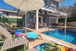 Close to Oludeniz 5 Bedroom Villa