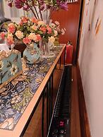 ATRIUM FENGZHU HOMESTAY