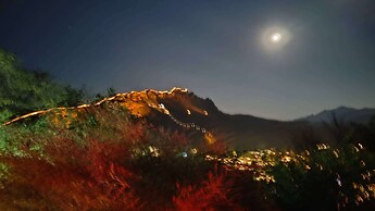 ATRIUM FENGZHU HOMESTAY