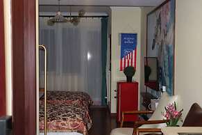 ATRIUM FENGZHU HOMESTAY