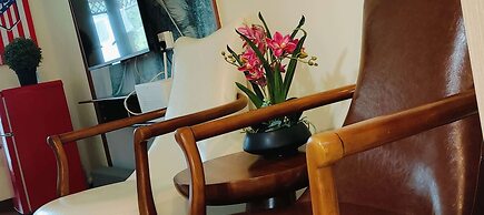 ATRIUM FENGZHU HOMESTAY