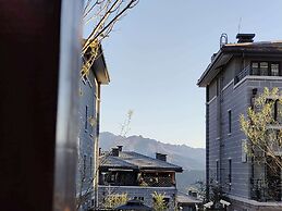 ATRIUM FENGZHU HOMESTAY