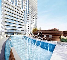 RS Suites - Eaton Centre