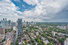 RS Suites - Eaton Centre