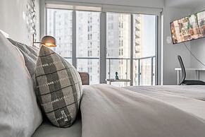 RS Suites - Eaton Centre