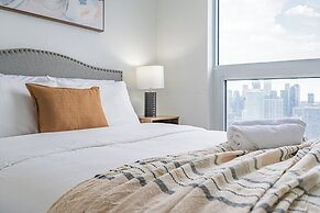 RS Suites - Eaton Centre