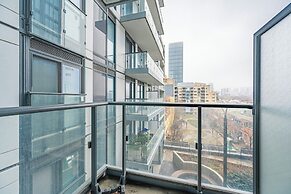 RS Suites - Eaton Centre