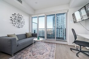 RS Suites - Eaton Centre
