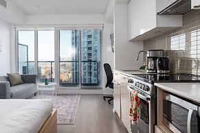 RS Suites - Eaton Centre