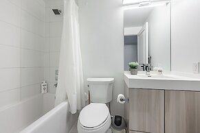 RS Suites - Eaton Centre