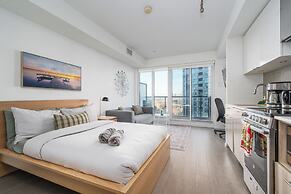 RS Suites - Eaton Centre