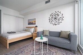 RS Suites - Eaton Centre