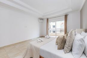 Luxueux Appartement à Bir Mourad Raïs