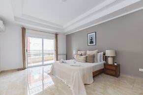 Luxueux Appartement à Bir Mourad Raïs