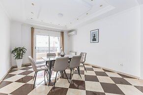Luxueux Appartement à Bir Mourad Raïs