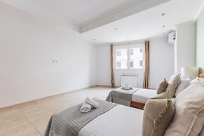 Luxueux Appartement à Bir Mourad Raïs